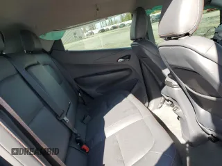 2020 Chevrolet Bolt EV Premier z VIN 1G1FZ6S07L4119587, wystawiony jako Copart lot #50548155 z przebiegiem 21 136 mil mil oraz Szkody całkowita. Historia ofert i sprzedaży dostępna na DreamBid. Obrazek 11.