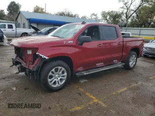 2021 Chevrolet Silverado 1500 RST with VIN 3GCUYEED7MG381544, listed as a Copart auction lot 77349354 with 44,452 mi miles and Salvage Title. Bid and sale history available at carsss.com. Image 1.