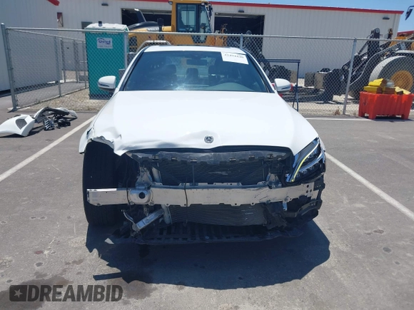 2019 Mercedes-Benz C 300 z VIN 55SWF8DB9KU309634, wystawiony jako IAAI lot #42494440 z przebiegiem 17 129 mil mil oraz . Historia ofert i sprzedaży dostępna na DreamBid. Obrazek 13.