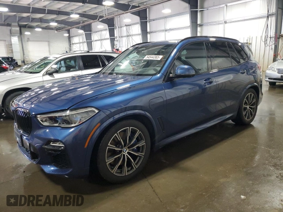 2021 BMW X5 xDrive45e z VIN 5UXTA6C07M9H87685, wystawiony jako Copart lot #54844365 z przebiegiem 61 969 mil mil oraz Szkoda całkowita • Salvage title. Historia ofert i sprzedaży dostępna na DreamBid. Obrazek 1.