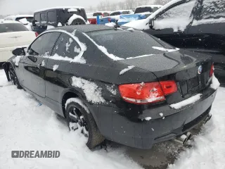 2009 BMW 3 Series 328i xDrive with VIN WBAWV53529P080130, listed as a Copart auction lot 87649095 with 98,418 mi miles and Salvage Title. Bid and sale history available at carsss.com. Image 2.