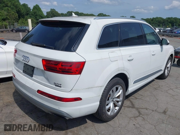 2018 Audi Q7 Premium Plus z VIN WA1LAAF74JD002648, wystawiony jako IAAI lot #42810341 z przebiegiem 92 541 mil mil oraz . Historia ofert i sprzedaży dostępna na DreamBid. Obrazek 4.