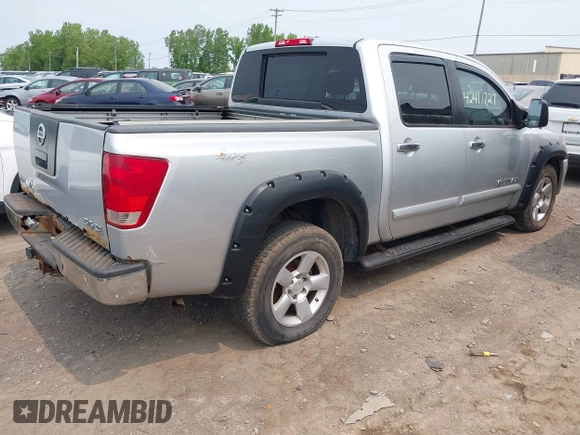 2006 Nissan Titan SE с VIN 1N6AA07BX6N562442, выставлен на аукционе IAAI как лот 42411727 с пробегом 203 862 миль миль и . История ставок и продаж доступна на DreamBid. Изображение 4.