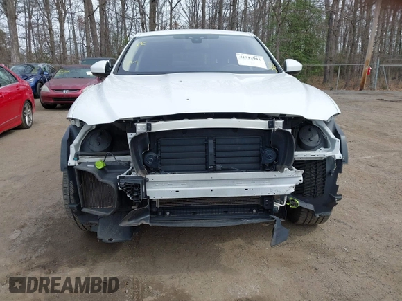 2018 Jaguar F-Pace 25t Premium with VIN SADCJ2FX7JA295057, listed as a IAAI auction lot 41912916 with 58,696 mi miles and . Bid and sale history available at DreamBid. Image 13.