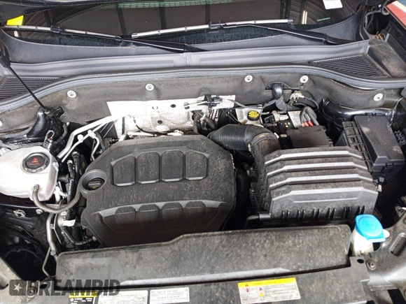 2024 Volkswagen Atlas SE with VIN 1V2HR2CA7RC565025, listed as a IAAI auction lot 42845044 with 25,080 mi miles and . Bid and sale history available at DreamBid. Image 20.