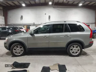 2007 Volvo XC90 I6 with VIN YV4CZ982071347164, listed as a IAAI auction lot 42020061 with 121,349 mi miles. Bid and sale history available at carsss.com. Image 14.