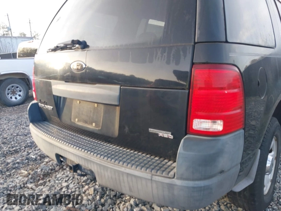 2005 Ford Explorer XLS with VIN 1FMZU62K75UA30945, listed as a IAAI auction lot 41772727 with 57,729 mi miles and . Bid and sale history available at DreamBid. Image 6.