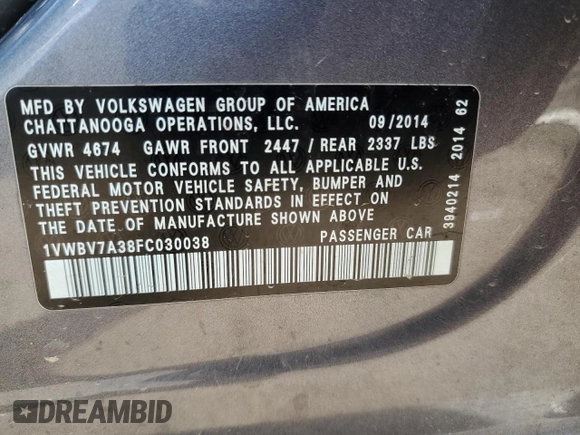 2015 Volkswagen Passat SE z VIN 1VWBV7A38FC030038, wystawiony jako Copart lot #58314365 z przebiegiem 121 533 mil mil oraz Czysty tytuł • Clean title. Historia ofert i sprzedaży dostępna na DreamBid. Obrazek 12.