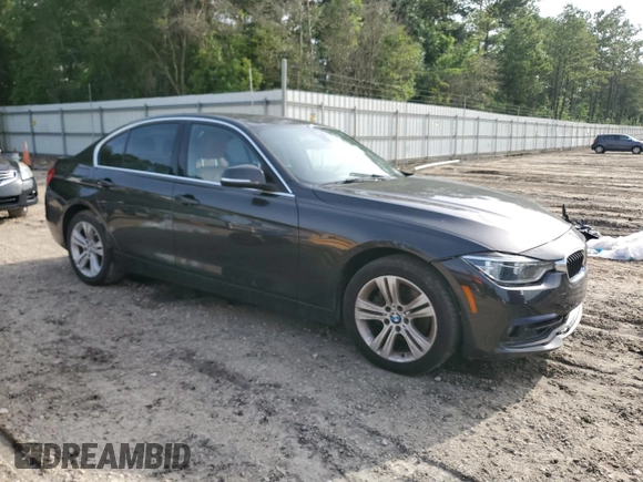 2018 BMW 3 Series 330i xDrive with VIN WBA8D9G55JNU71401, listed as a Copart auction lot 60206935 with Not provided miles and Clean title. Bid and sale history available at DreamBid. Image 4.