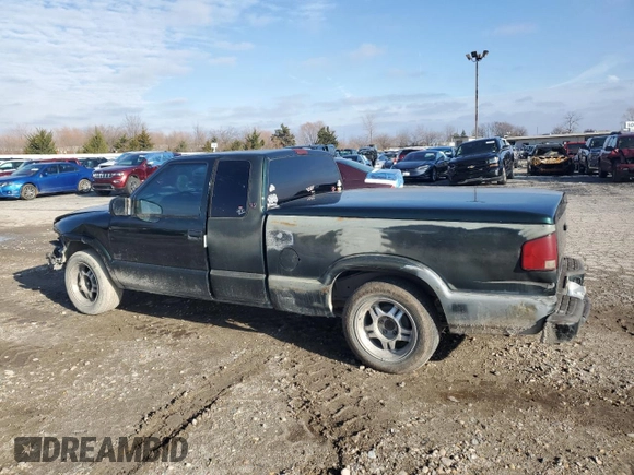 2001 GMC Sonoma SLS 1SG z VIN 1GTCS19W318247147, wystawiony jako Copart lot #83135464 z przebiegiem 292 056 mil mil oraz Szkody całkowita. Historia ofert i sprzedaży dostępna na DreamBid. Obrazek 2.