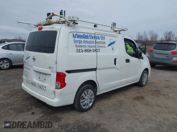 2020 Nissan NV200 SV with VIN 3N6CM0KN2LK695635, listed as a IAAI auction lot 41930277 with 70,193 mi miles and . Bid and sale history available at DreamBid. Image 4.