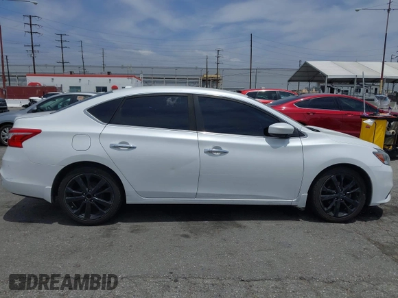 2019 Nissan Sentra SV z VIN 3N1AB7AP9KY289202, wystawiony jako IAAI lot #42247954 z przebiegiem 112 703 mil mil oraz . Historia ofert i sprzedaży dostępna na DreamBid. Obrazek 19.