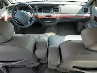2000 Mercury Grand Marquis LS z VIN 2MEFM75W8YX614309, wystawiony jako Copart lot #61229915 z przebiegiem 228 527 mil mil oraz Szkoda całkowita • Salvage title. Historia ofert i sprzedaży dostępna na DreamBid. Obrazek 8.