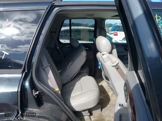 2005 GMC Envoy Denali with VIN 1GKET63M052336214, listed as a IAAI auction lot 41852417 with 999,999 mi miles. Bid and sale history available at carsss.com. Image 8.