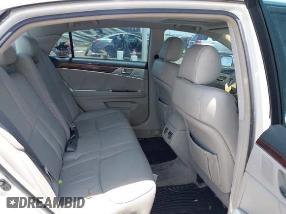 2008 Toyota Avalon XL z VIN 4T1BK36B68U292301, wystawiony jako IAAI lot #42490401 z przebiegiem 248 104 mil mil oraz . Historia ofert i sprzedaży dostępna na DreamBid. Obrazek 8.