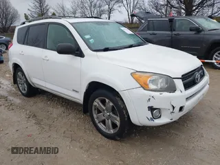 2009 Toyota RAV4 Sport с VIN JTMBK32V99D001781, выставлен на аукционе IAAI как лот 41721108 с пробегом 124 964 миль миль и . История ставок и продаж доступна на DreamBid. Изображение 1.
