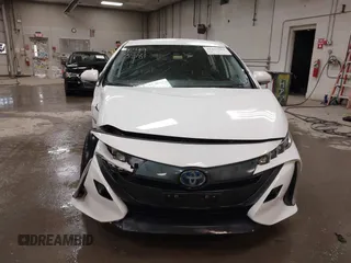 2021 Toyota Prius LE с VIN JTDKAMFP2M3166204, выставлен на аукционе IAAI как лот 42493581 с пробегом 45 094 миль миль и . История ставок и продаж доступна на DreamBid. Изображение 12.