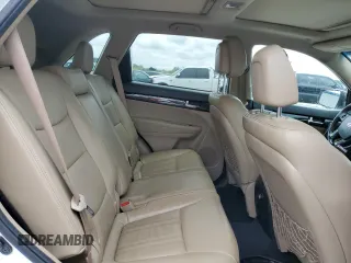 2012 Kia Sorento EX z VIN 5XYKU4A20CG301970, wystawiony jako Copart lot #54360795 z przebiegiem 208 616 mil mil oraz Szkoda całkowita • Salvage title. Historia ofert i sprzedaży dostępna na DreamBid. Obrazek 11.