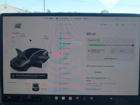 2024 Tesla Model 3 z VIN 5YJ3E1EA6RF747946, wystawiony jako IAAI lot #42042903 z przebiegiem 13 999 mil mil oraz . Historia ofert i sprzedaży dostępna na DreamBid. Obrazek 19.