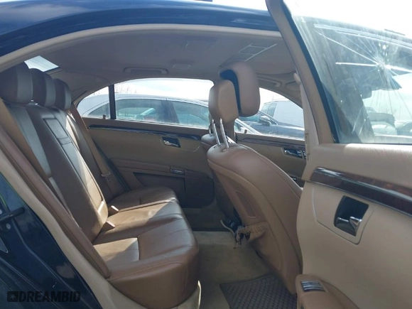 2007 Mercedes-Benz S-Class 5.5L V8 with VIN WDDNG86X87A089959, listed as a IAAI auction lot 41668986 with 170,800 mi miles. Bid and sale history available at carsss.com. Image 8.