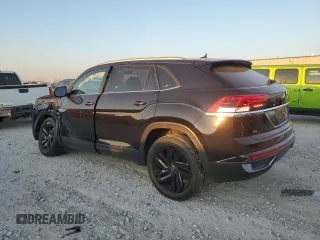 2022 Volkswagen Atlas SE with VIN 1V2JC2CA0NC224224, listed as a Copart auction lot 74612554 with 49,249 mi miles and Salvage title. Bid and sale history available at DreamBid. Image 2.