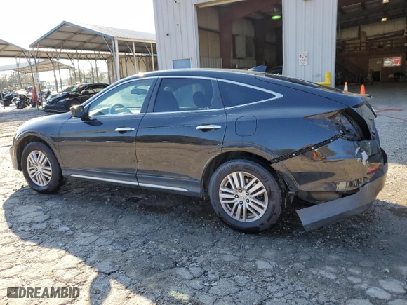 2015 Honda Crosstour EX with VIN 5J6TF3H32FL000997, listed as a Copart auction lot 82301524 with 137,027 mi miles and Salvage Title. Bid and sale history available at carsss.com. Image 2.
