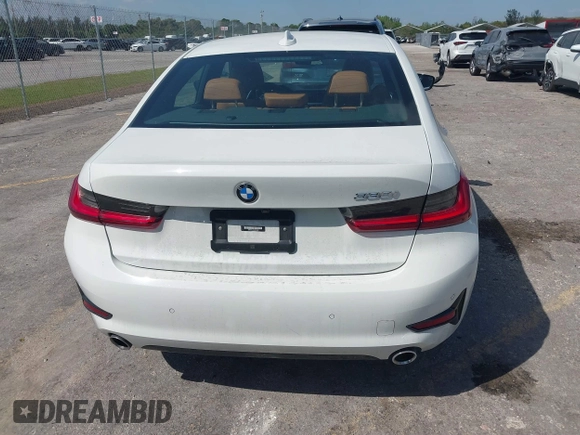 2022 BMW 3 Series 330i with VIN 3MW5R1J04N8C75820, listed as a IAAI auction lot 41702506 with 17,421 mi miles. Bid and sale history available at carsss.com. Image 17.