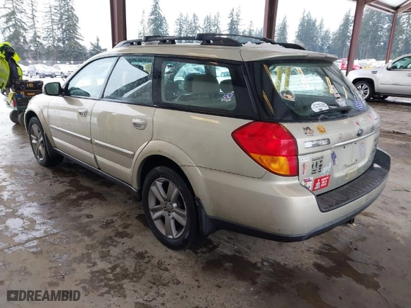 2005 Subaru Legacy Wagon (Natl) Outback R L.L. Bean Edition with VIN 4S4BP86CX54345231, listed as a IAAI auction lot 41580304 with 200,226 mi miles. Bid and sale history available at carsss.com. Image 3.
