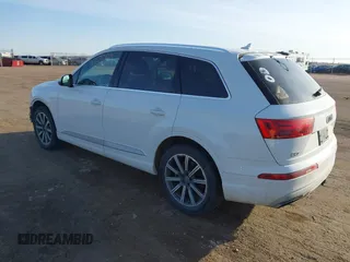 2017 Audi Q7 Premium Plus z VIN WA1LAAF75HD016214, wystawiony jako IAAI lot #41775329 z przebiegiem 87 049 mil mil oraz . Historia ofert i sprzedaży dostępna na DreamBid. Obrazek 3.