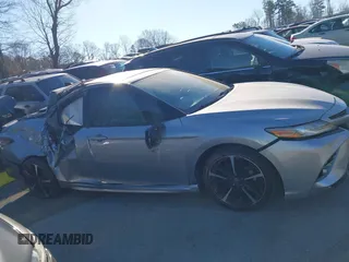 2019 Toyota Camry XSE with VIN 4T1B61HK6KU221824, listed as a IAAI auction lot 41289674 with 118,827 mi miles. Bid and sale history available at carsss.com. Image 13.