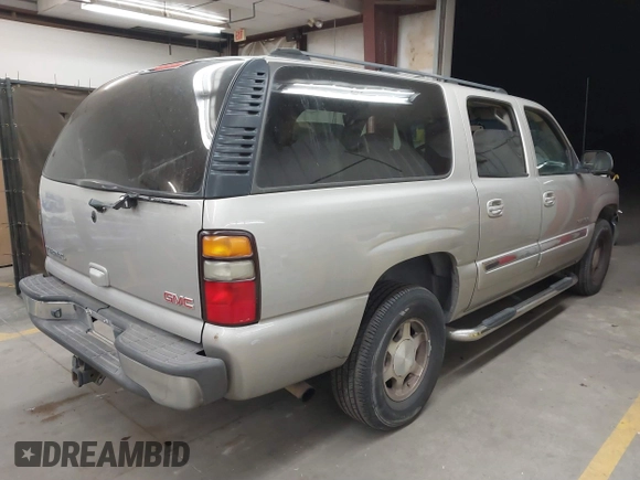 2004 GMC Yukon XL SLE with VIN 3GKEC16T14G149236, listed as a IAAI auction lot 41550083 with 165,759 mi miles. Bid and sale history available at carsss.com. Image 4.