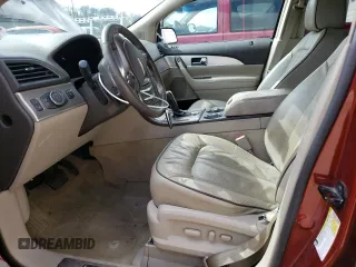 2014 Lincoln MKX with VIN 2LMDJ8JK0EBL07672, listed as a Copart auction lot 47762235 with 121,178 mi miles and Salvage Title. Bid and sale history available at DreamBid. Image 7.