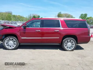 2018 Cadillac Escalade ESV Platinum z VIN 1GYS4KKJXJR270598, wystawiony jako IAAI lot #42238452 z przebiegiem 60 194 mil mil oraz . Historia ofert i sprzedaży dostępna na DreamBid. Obrazek 15.