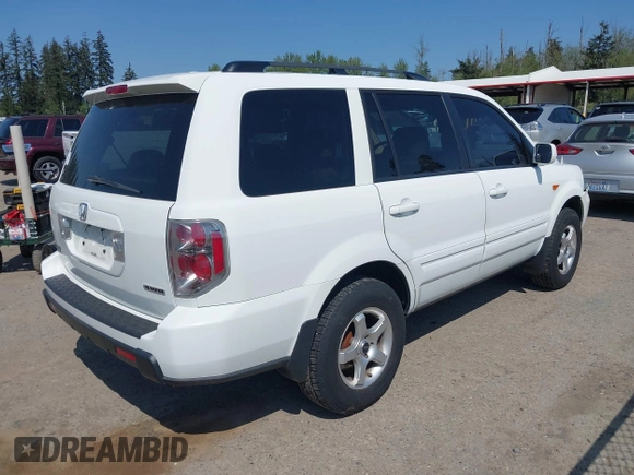 2008 Honda Pilot EX-L with VIN 5FNYF18568B025960, listed as a IAAI auction lot 42100571 with 206,437 mi miles. Bid and sale history available at carsss.com. Image 4.
