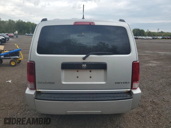 2009 Dodge Nitro SE with VIN 1D8GU28K89W510435, listed as a Copart auction lot 69999534 with 224,097 mi miles and Clean title. Bid and sale history available at DreamBid. Image 6.