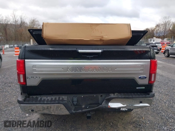 2018 Ford F-150 XL z VIN 1FTEW1EG8JFE53667, wystawiony jako IAAI lot #40853148 z przebiegiem 157 460 mil mil oraz . Historia ofert i sprzedaży dostępna na DreamBid. Obrazek 16.