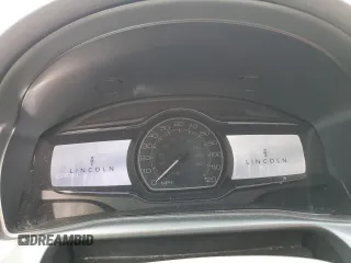 2012 Lincoln MKZ Hybrid z VIN 3LNDL2L30CR822565, wystawiony jako Copart lot #52122355 z przebiegiem 212 391 mil mil oraz Szkoda całkowita • Salvage title. Historia ofert i sprzedaży dostępna na DreamBid. Obrazek 9.