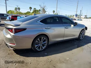 2020 Lexus ES 350 F Sport z VIN 58AGZ1B15LU077898, wystawiony jako Copart lot #49186285 z przebiegiem 38 895 mil mil oraz Szkoda całkowita • Salvage title. Historia ofert i sprzedaży dostępna na DreamBid. Obrazek 3.