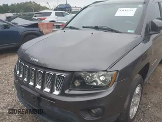 2016 Jeep Compass Latitude с VIN 1C4NJCEA4GD735539, выставлен на аукционе IAAI как лот 42611745 с пробегом 102 799 миль миль и . История ставок и продаж доступна на DreamBid. Изображение 6.