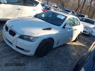 2008 BMW 3 Series 328i with VIN WBAWB335X8P134687, listed as a IAAI auction lot 41605500 with 221,820 mi miles. Bid and sale history available at carsss.com. Image 2.