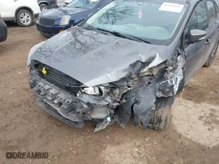 2017 Ford Focus SEL with VIN 1FADP3H27HL221776, listed as a IAAI auction lot 41631699 with 176,424 mi miles. Bid and sale history available at carsss.com. Image 6.