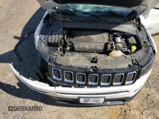 2017 Jeep Compass Latitude with VIN 3C4NJDBB1HT646414, listed as a Copart auction lot 53825075 with 81,593 mi miles and Salvage Title. Bid and sale history available at carsss.com. Image 12.