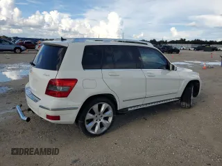 2010 Mercedes-Benz GLK 350 with VIN WDCGG8HBXAF256959, listed as a Copart auction lot 73790734 with 13,072 mi miles and Salvage Title. Bid and sale history available at DreamBid. Image 3.