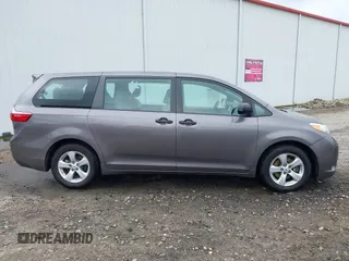 2015 Toyota Sienna L with VIN 5TDZK3DC8FS678539, listed as a IAAI auction lot 42115498 with 111,417 mi miles and . Bid and sale history available at DreamBid. Image 13.