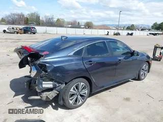 2017 Honda Civic Sedan EX-L with VIN 2HGFC1F77HH642462, listed as a IAAI auction lot 41962942 with 93,277 mi miles. Bid and sale history available at carsss.com. Image 4.