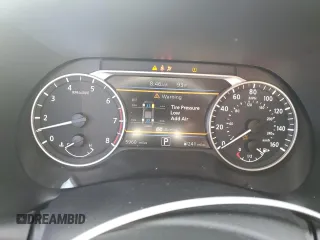 2024 Nissan Sentra SV with VIN 3N1AB8CV2RY242542, listed as a Copart auction lot 61614795 with 5,960 mi miles and Salvage title. Bid and sale history available at DreamBid. Image 9.