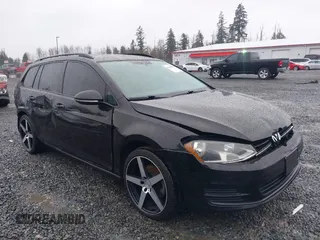 2016 Volkswagen Golf SportWagen TSI S with VIN 3VWC17AU5GM507582, listed as a IAAI auction lot 41645498 with 84,117 mi miles. Bid and sale history available at carsss.com. Image 6.