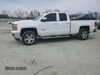 2015 Chevrolet Silverado 1500 LT with VIN 1GCRCREC0FZ382122, listed as a Copart auction lot 48316555 with 92,407 mi miles and Salvage Title. Bid and sale history available at carsss.com. Image 1.
