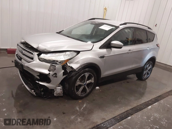 2017 Ford Escape SE with VIN 1FMCU0GD7HUD18367, listed as a IAAI auction lot 41695099 with 54,185 mi miles. Bid and sale history available at carsss.com. Image 17.