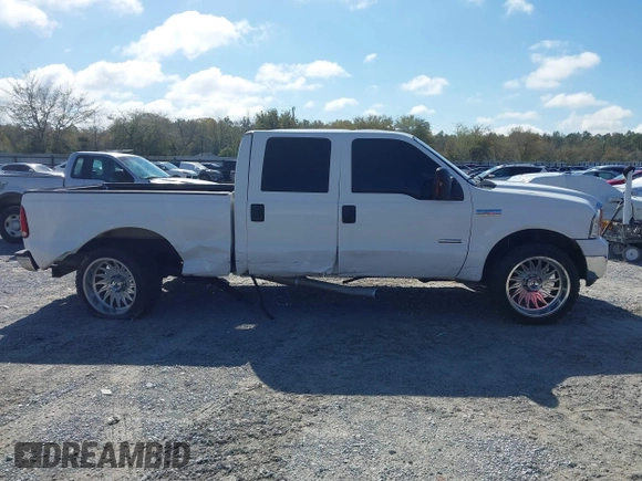 2006 Ford Super Duty F-250 XL with VIN 1FTSW20PX6EC01710, listed as a IAAI auction lot 41853899 with 249,484 mi miles. Bid and sale history available at carsss.com. Image 13.